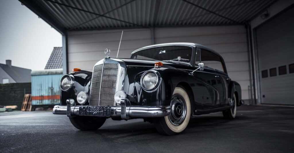 Mercedes Adenauer 300